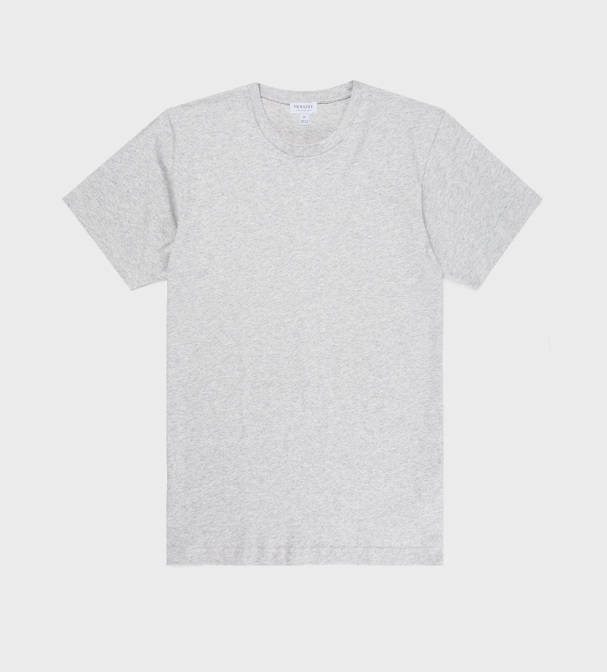 究極のベーシックアイテム 「サンスペルのTシャツ」