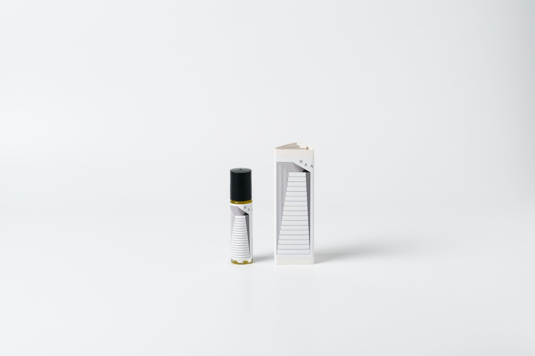 日常の中に"間”を届ける 「 間の香(まのか)」のハンドクリームとロールオンアロマ