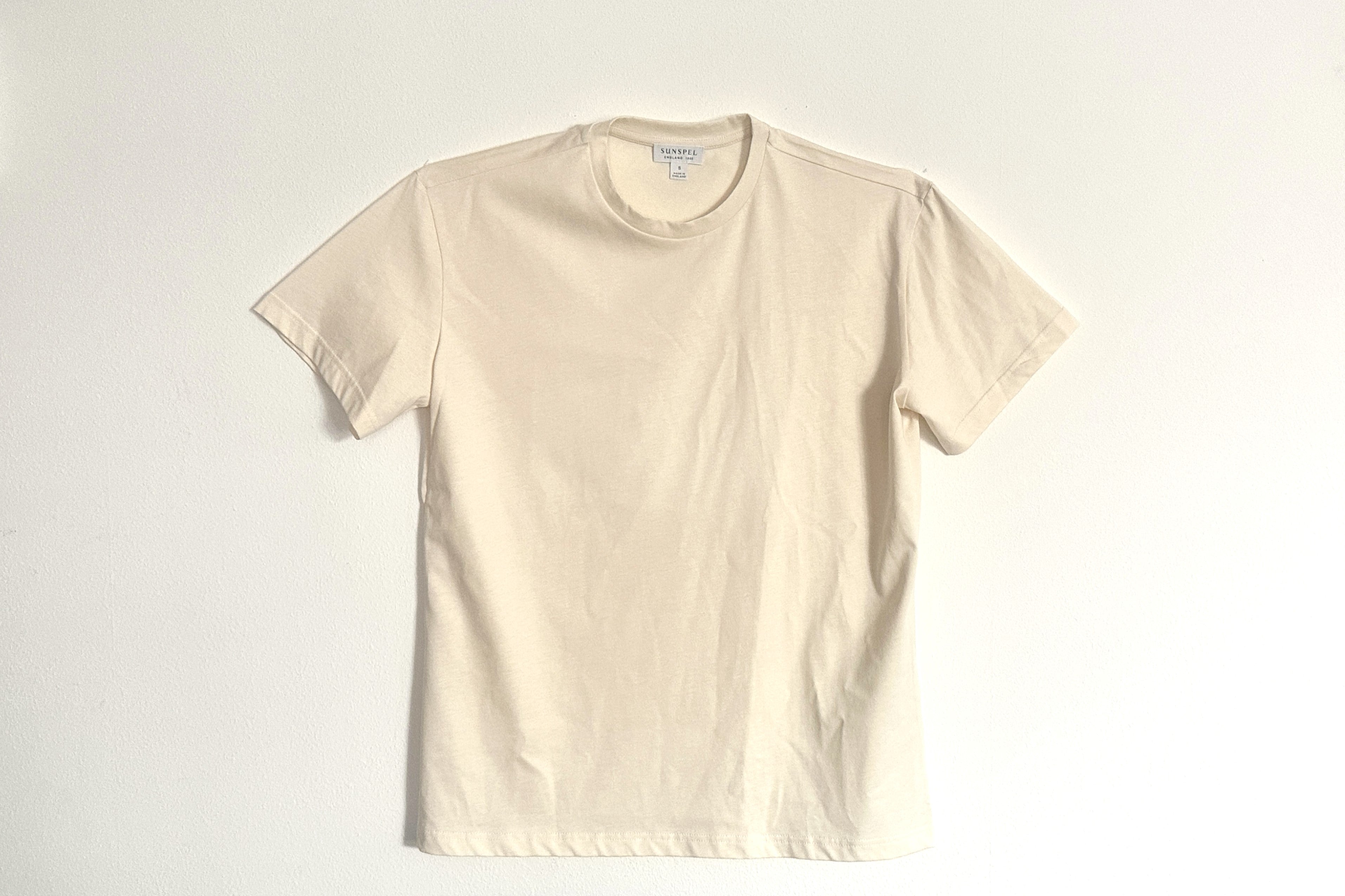 究極のベーシックアイテム 「サンスペルのTシャツ」