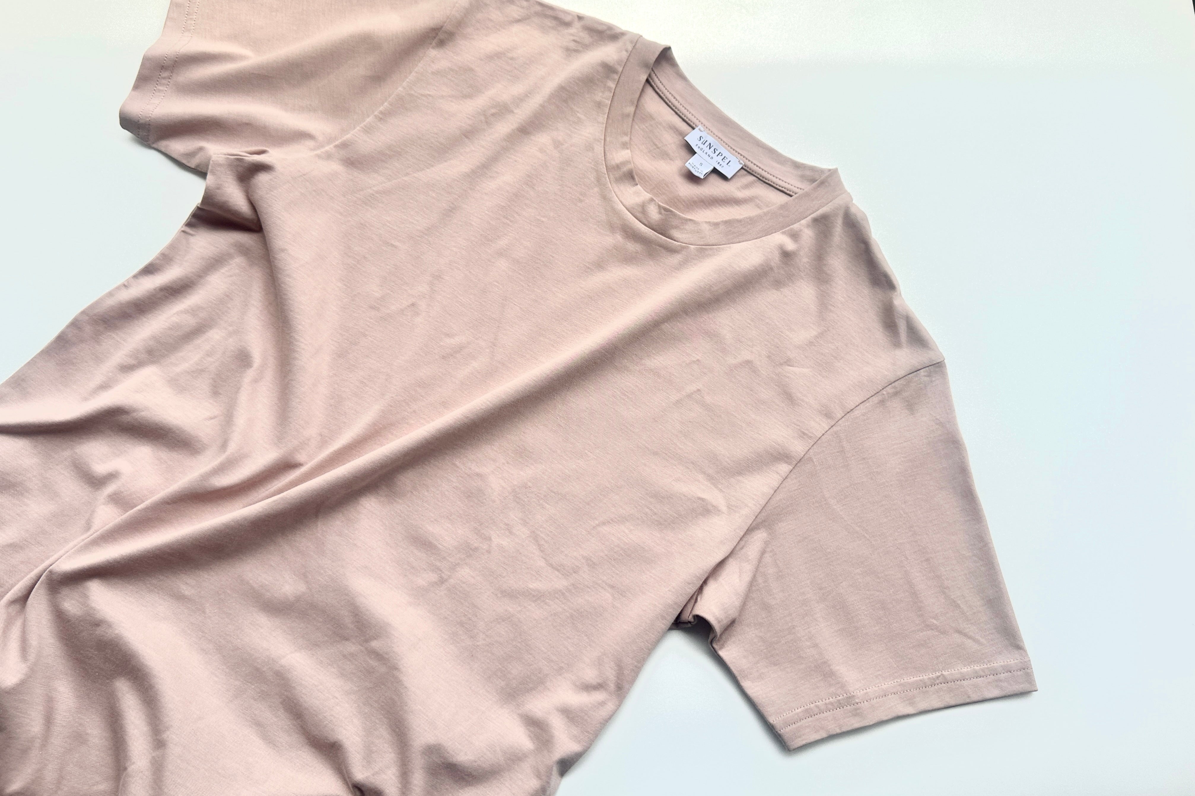 究極のベーシックアイテム 「サンスペルのTシャツ」