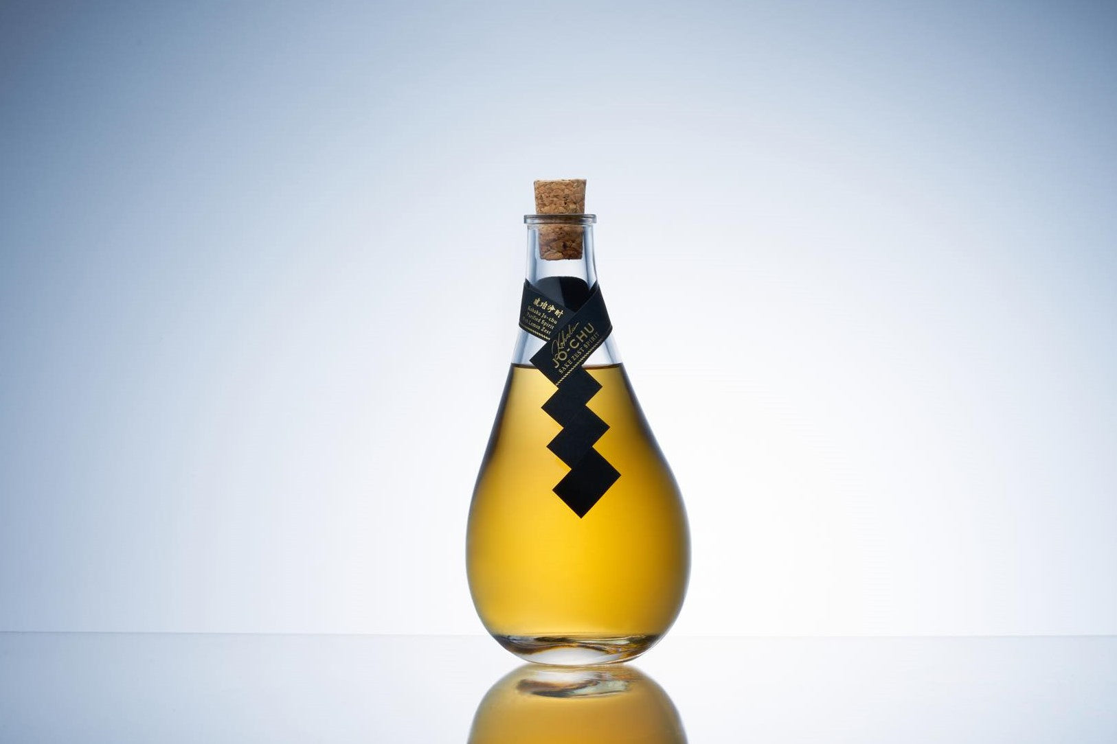 贅を尽くした和酒「浄酎」