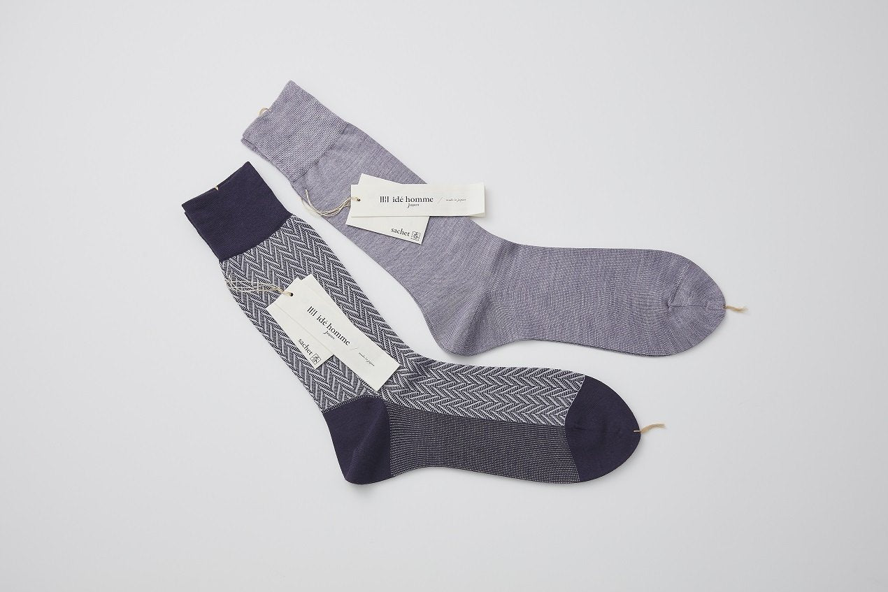 idē homme シルク素材のソックス<桐箱入り2足セット>