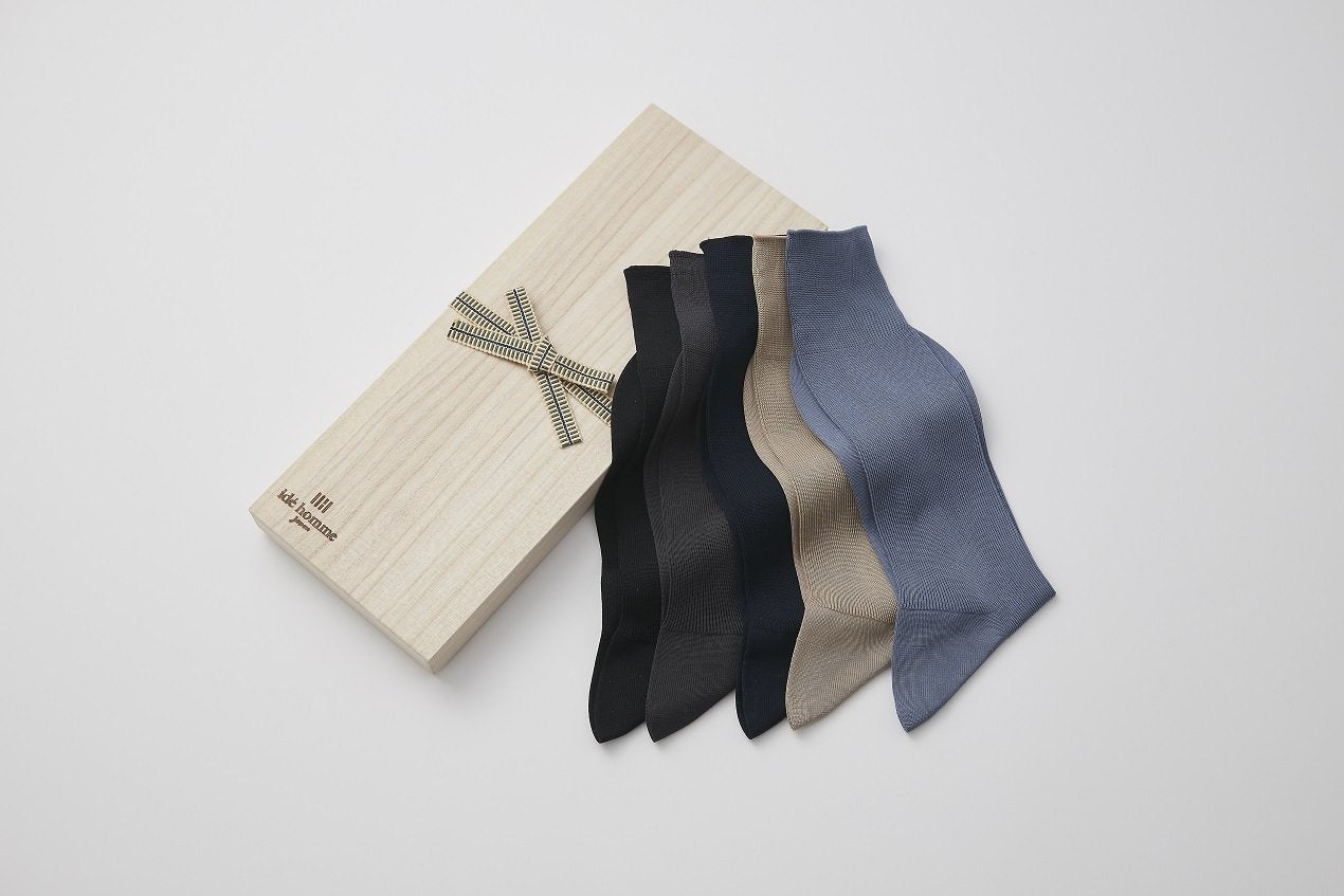 idē homme 超長綿「GIZA45」ソックス<桐箱入り2足セット>