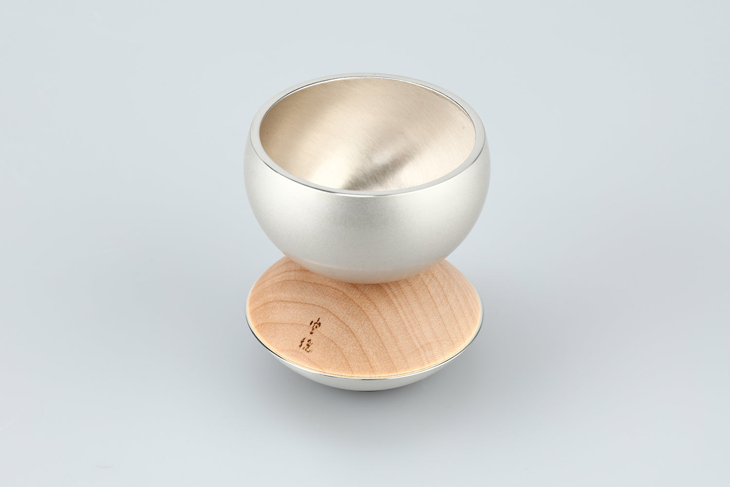 心のインテリア空穏「揺音(ゆりね)」