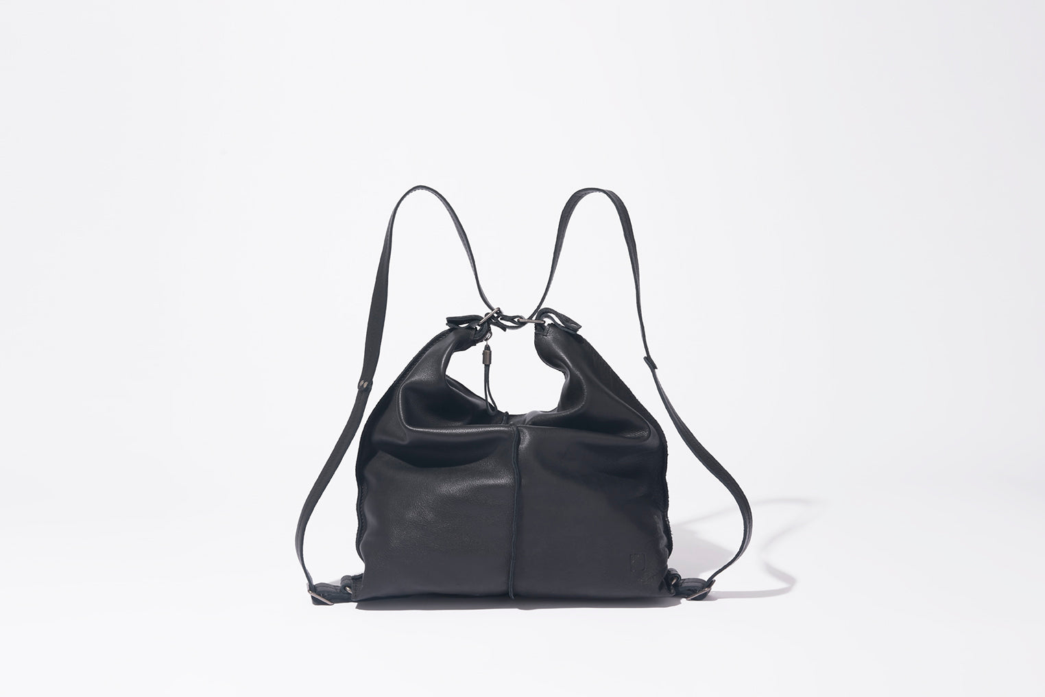 軽さと美しさを叶えるバッグ BIBAの「EAGLE」 と「NEW SYLVA」