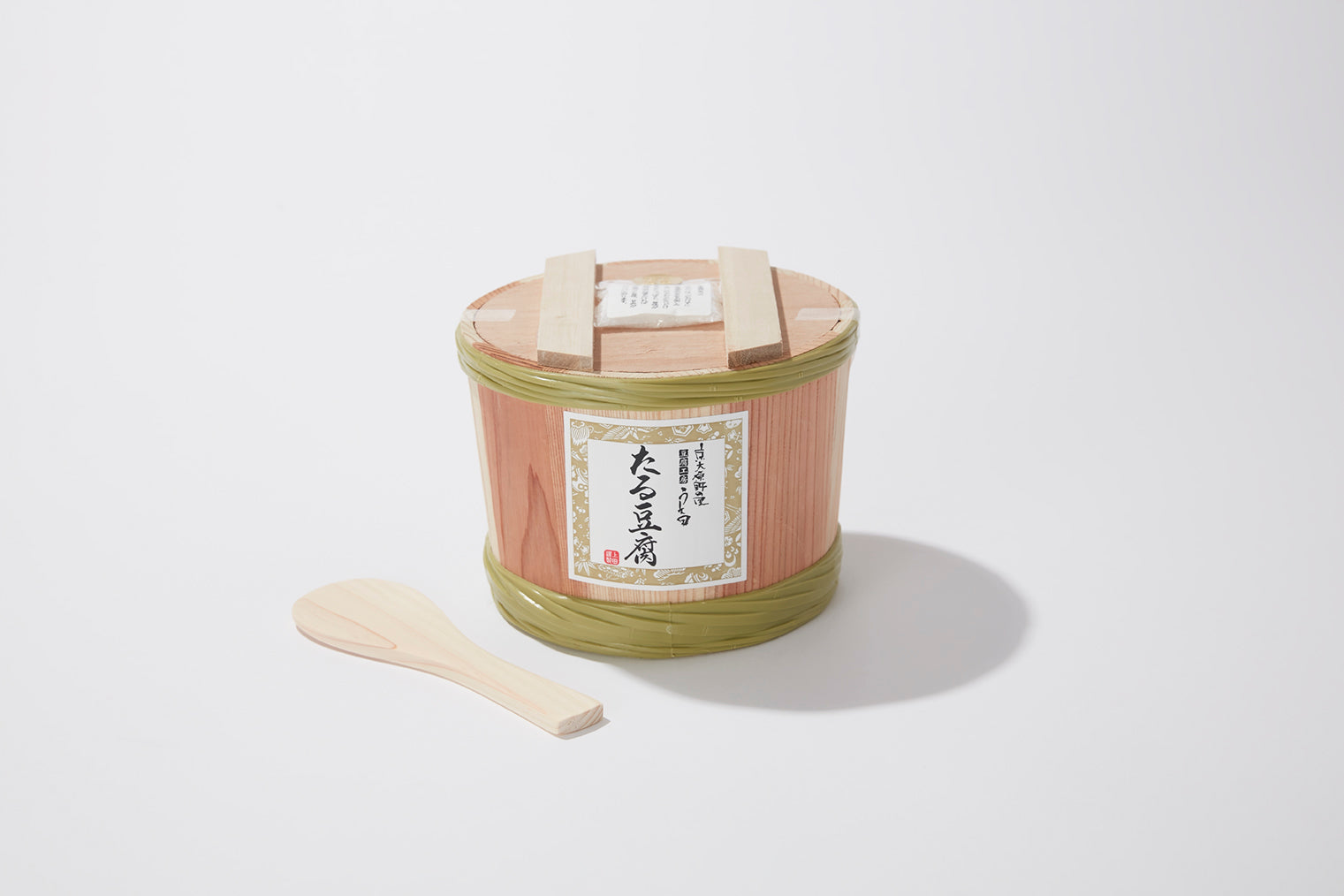 一度味わうと忘れられない、熟成の「樽とうふ」お取り寄せ