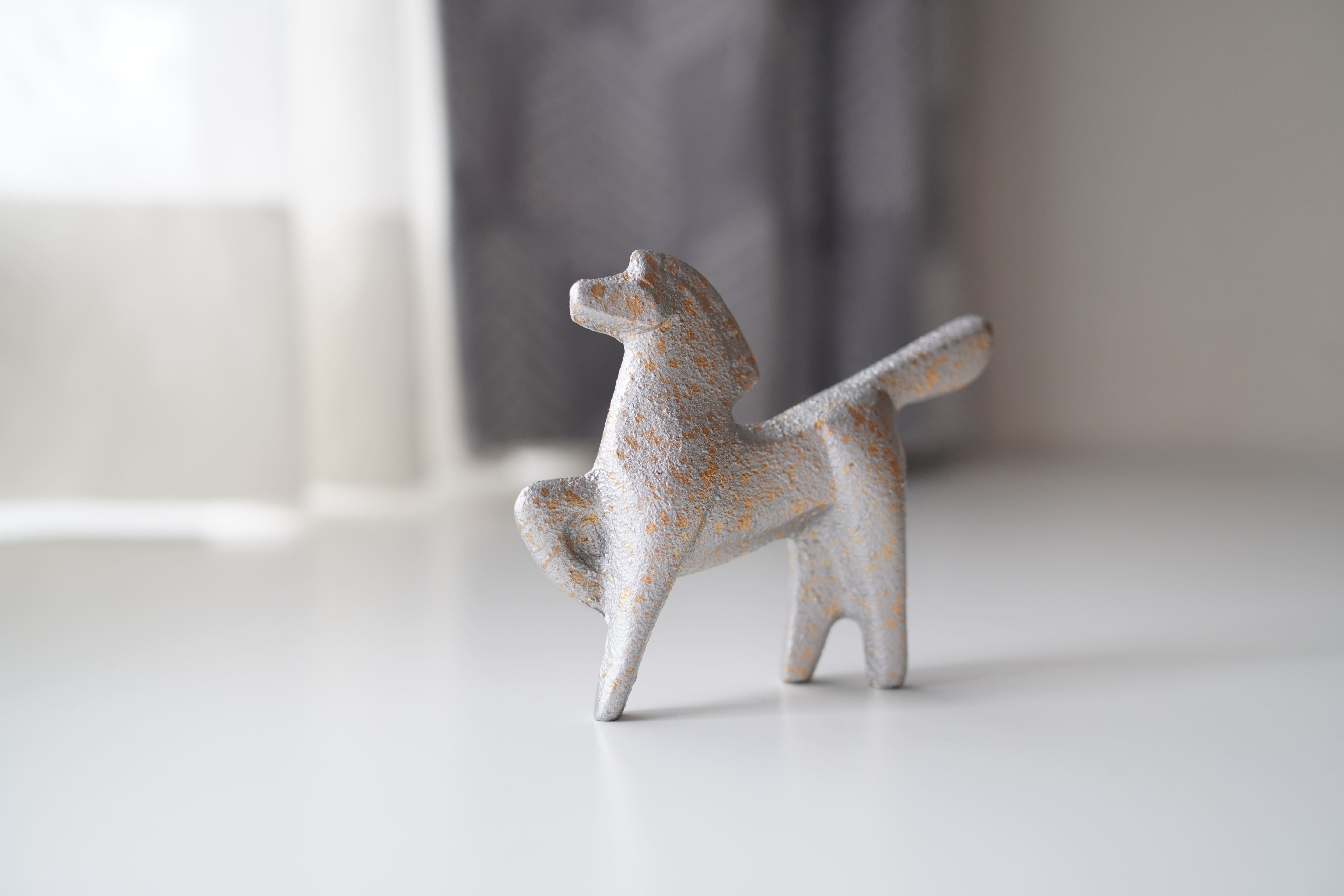 暮らしにちょうどいい2026年干支置物　午年