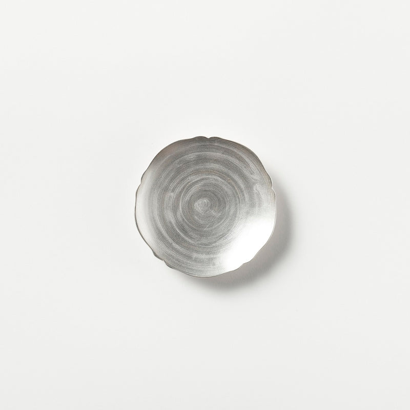 食卓を彩る花型の器「KIWAKOTO」